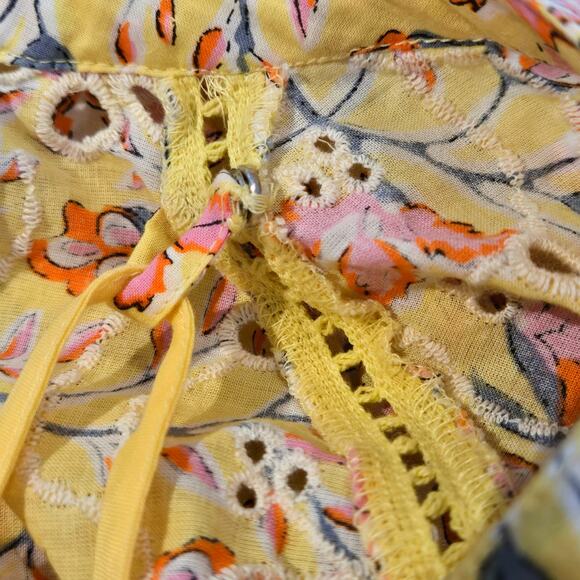 dRA Los Angeles Yara Yellow Floral Eyelet Print Mini Dress with Slip, Size XS - Picture 10 of 15